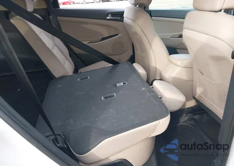 2017 Hyundai Tucson Se z USA, uszkodzony, nr VIN KM8J23A46HU266608